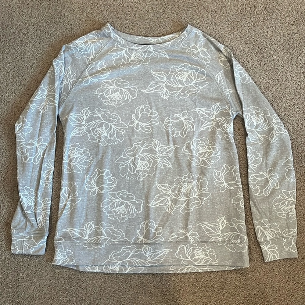 Angels Forever Young Women’s Crewneck Sweatshirt. Size S.